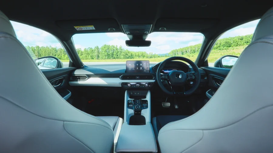 het interieur van de honda prelude