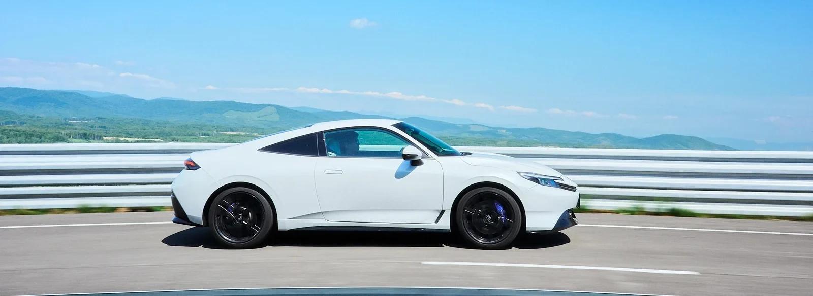 de honda prelude van opzij